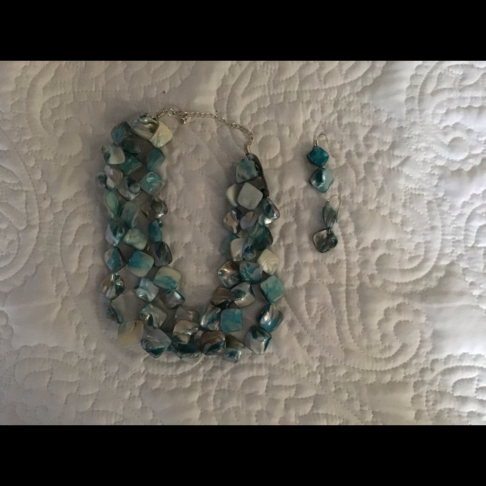 Necklace and earring set.